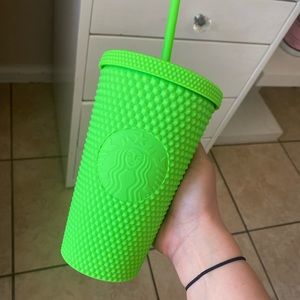 Starbucks grande studded cup *NEW*